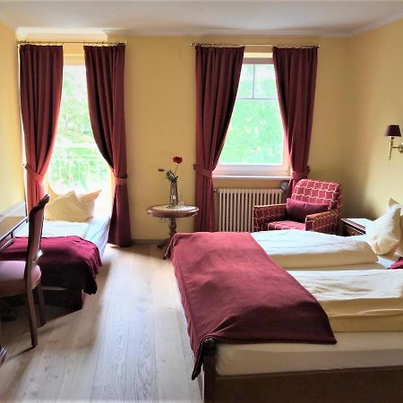 Hotel Garni Wiestor Uberlingen Exteriör bild