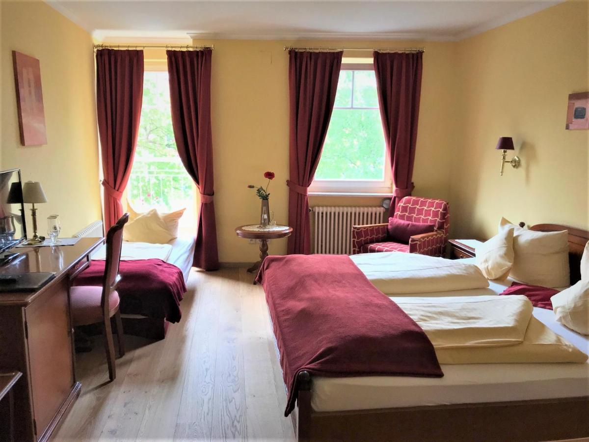 Hotel Garni Wiestor Uberlingen Exteriör bild