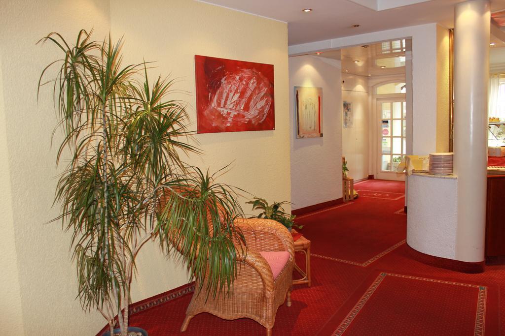 Hotel Garni Wiestor Uberlingen Exteriör bild